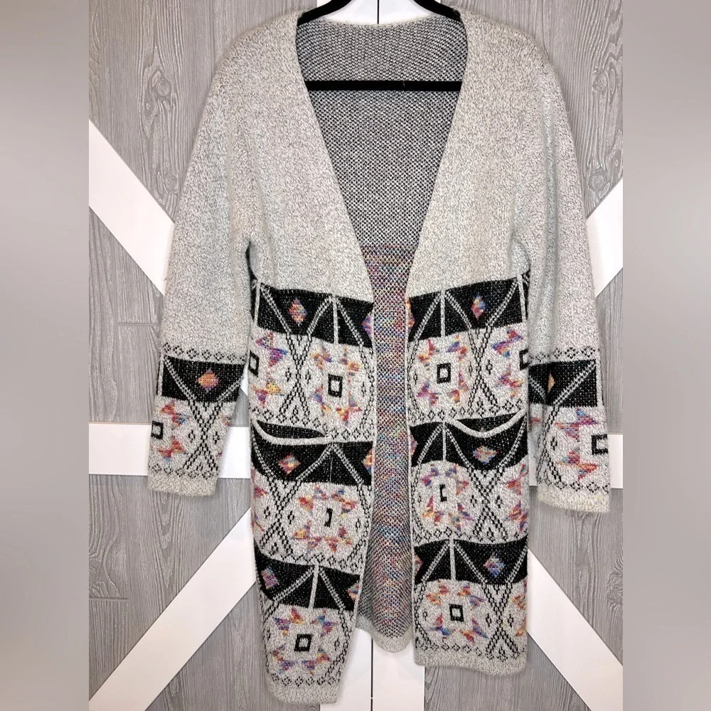 B13.01 Vintage Open knee length sweater w/pockets Aztec Colors/Pattern (XL) - Picture 5 of 7